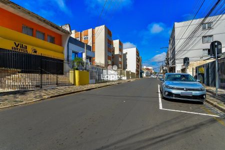 35_photo/94dce40b11.2e726a2ec2d19c51-ATLAS-78b704d8-e122-4501-88df-b9c3156cc611.jpg de apartamento à venda com 4 quartos, 136m² em Centro, Curitiba