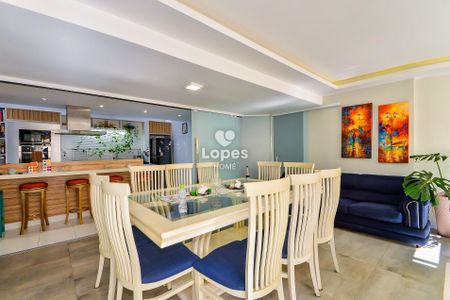 7_photo/94dce40b11.2e726a2ec2d19c51-ATLAS-9d81feb7-2a93-492b-9fbd-88b49f53a479.jpg de apartamento à venda com 4 quartos, 136m² em Centro, Curitiba