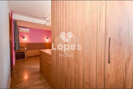 23_photo/94dce40b11.481bc2eec9427697-ATLAS-5f2afad5-a9d5-4f12-8e7e-9a065d3043ca.jpg de apartamento à venda com 4 quartos, 123m² em Centro, Curitiba