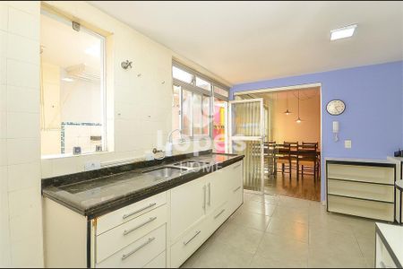 11_photo/94dce40b11.481bc2eec9427697-ATLAS-a4bbe6f1-ff77-40e1-9a54-c3596fd064ce.jpg de apartamento à venda com 4 quartos, 123m² em Centro, Curitiba