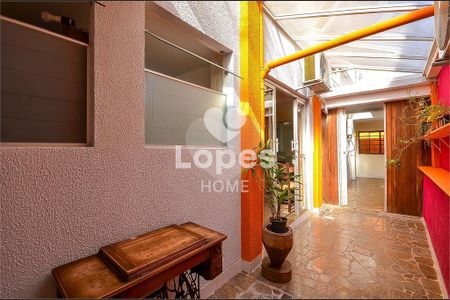 29_photo/94dce40b11.481bc2eec9427697-ATLAS-db5b4aba-0129-4baf-ab8e-a2a396f110d2.jpg de apartamento à venda com 4 quartos, 123m² em Centro, Curitiba