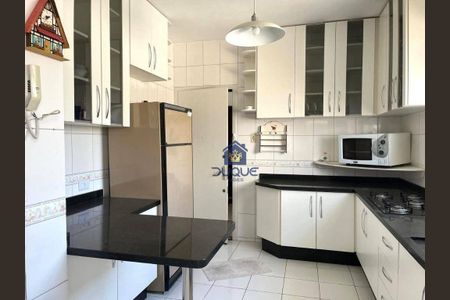 34_photo/94dce40b1b.7b0f84ee883ae8f5-ATLAS-edb4418f-b7df-472c-ad84-5c64209c40ec.jpg de apartamento à venda com 3 quartos, 119m² em Centro, Curitiba