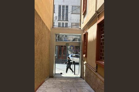 4_photo/94dce40b1b.7b0f84ee883ae8f5-ATLAS-fbe443b0-46c0-473d-8ec2-ffa02c7cff1f.jpg de apartamento à venda com 3 quartos, 119m² em Centro, Curitiba