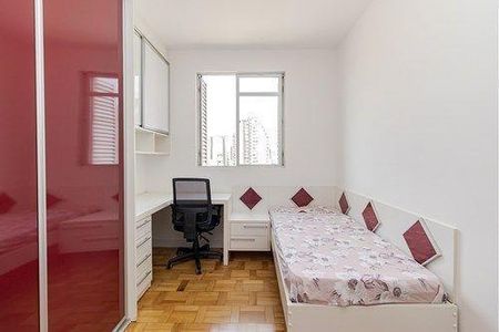 4_photo/94dce40b57.7f45fe2814a32fcf-ATLAS-378af38f-effe-44ff-977b-e1e893de8a6e.jpg de apartamento à venda com 3 quartos, 220m² em Centro, Curitiba