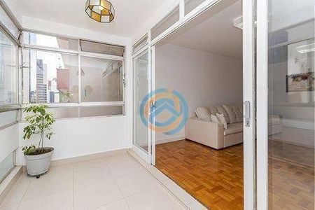 10_photo/94dce40b57.a67761edde131b11-ATLAS-3c851b15-875c-422a-a450-e09ce0f31b5e.jpg de apartamento à venda com 3 quartos, 220m² em Centro, Curitiba