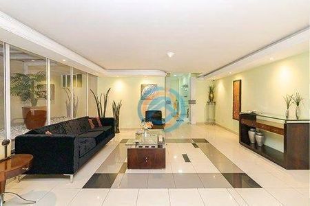 41_photo/94dce40b57.a67761edde131b11-ATLAS-e7627591-1dab-4e57-9378-bf24de6b333f.jpg de apartamento à venda com 3 quartos, 220m² em Centro, Curitiba