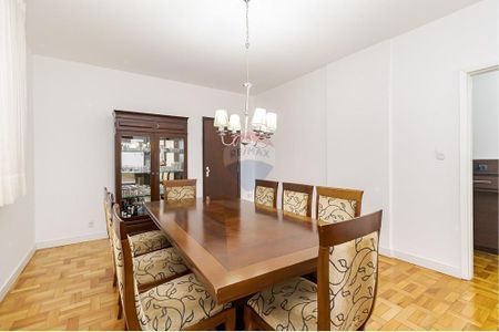 35_photo/94dce40b59.131c711fc740dfc3-ATLAS-10730f08-a718-4e0b-aa5c-ad205e1f382c.jpg de apartamento à venda com 3 quartos, 210m² em Centro, Curitiba