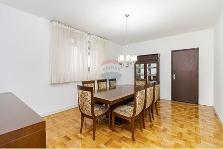 6_photo/94dce40b59.131c711fc740dfc3-ATLAS-18bcb1b5-19fc-46f1-b5ed-3a8b8ae6f632.jpg de apartamento à venda com 3 quartos, 210m² em Centro, Curitiba