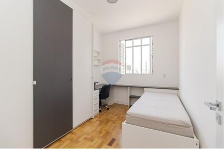 19_photo/94dce40b59.131c711fc740dfc3-ATLAS-a38f4d4e-4f41-4c01-96e2-ae5197c458c5.jpg de apartamento à venda com 3 quartos, 210m² em Centro, Curitiba