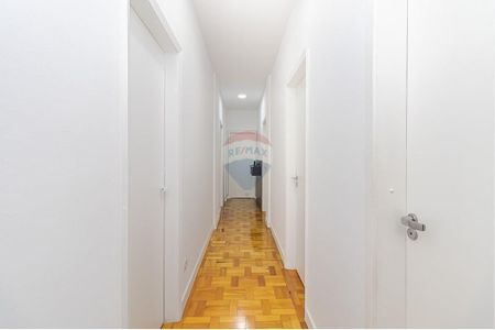 40_photo/94dce40b59.131c711fc740dfc3-ATLAS-e478f784-527f-4110-9db0-c1b6efdba509.jpg de apartamento à venda com 3 quartos, 210m² em Centro, Curitiba