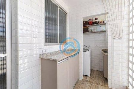 5_photo/94dce40b5b.0f314429b7eb5622-ATLAS-113bdda2-bb4e-4a52-8309-c82d79b4a9fd.jpg de apartamento à venda com 3 quartos, 220m² em Centro, Curitiba