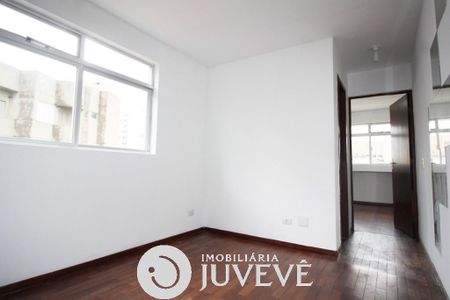 4_photo/94dce40b65.f1779a6ddd77d4d5-ATLAS-1560f9f6-9e44-45b5-90de-20d2d21c2cec.jpg de apartamento para alugar com 1 quarto, 33m² em Centro, Curitiba