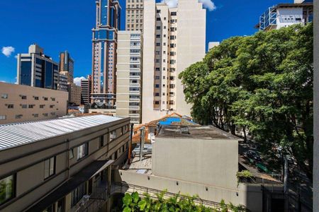 23_photo/94dce40b6d.cfaae28da06da296-ATLAS-a413d08c-6cdf-4cb4-8a46-cf6b7a6c3cbd.jpg de apartamento à venda com 3 quartos, 69m² em Centro, Curitiba