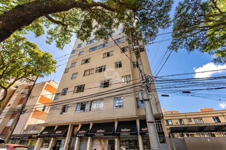 29_photo/94dce40b6d.cfaae28da06da296-ATLAS-a7311d79-3e8b-42a3-aeb8-08988d4dc350.jpg de apartamento à venda com 3 quartos, 69m² em Centro, Curitiba