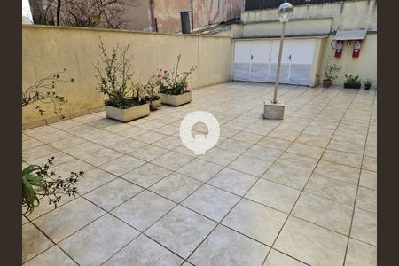 3_photo/94dce40b73.3c78d5fe0f4aa243-ATLAS-99a1cd7b-ac63-458b-96c2-9befee5aa3a1.jpg de apartamento à venda com 2 quartos, 52m² em Centro, Curitiba