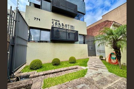 9_photo/94dce40bb3.d05a2d10473c09ea-ATLAS-7fdce4f1-33dc-427b-a0a0-e374e17bd705.jpg de apartamento à venda com 1 quarto, 29m² em Bigorrilho, Curitiba