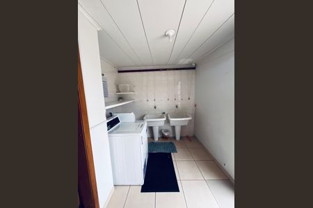 8_photo/94dce40bb3.d05a2d10473c09ea-ATLAS-9655fab3-8298-4063-a6b6-20ce1c2a9b79.jpg de apartamento para alugar com 1 quarto, 28m² em Bigorrilho, Curitiba