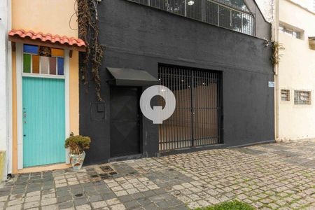 6_photo/94dce40bd1.c48b7c1e58d559fc-ATLAS-36794a3e-c6c5-47fb-b702-517c7daff5fe.jpg de casa à venda com 1 quarto, 192m² em Mercês, Curitiba