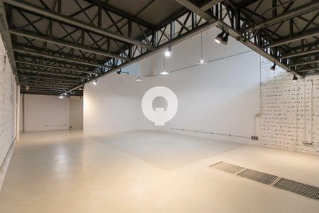 12_photo/94dce40bd1.c48b7c1e58d559fc-ATLAS-489067f0-4d9c-49a6-bda2-a2682f310a06.jpg de casa à venda com 1 quarto, 192m² em Mercês, Curitiba