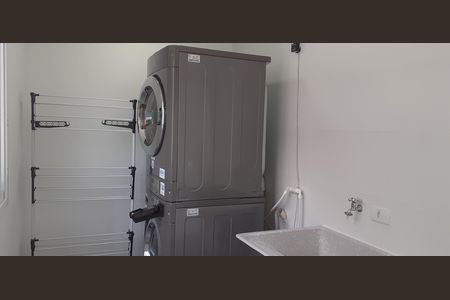 6_photo/94dce40be5.8406d85b1cc03178-ATLAS-3f5ffaa7-5255-4f5c-bfcd-d61a9ecb107c.jpg de apartamento à venda com 1 quarto, 24m² em Mercês, Curitiba