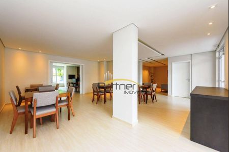 47_photo/94dce40be7.89cbcef2ac35e3dd-ATLAS-8fc4947e-70b8-4880-8a2d-a09d72c92e0a.jpg de apartamento à venda com 3 quartos, 157m² em Mercês, Curitiba