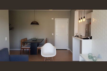 3_photo/94dce40be7.d93b81e65f1fdf93-ATLAS-1aa23d8e-cec0-4daa-891b-2fb53543044d.jpg de apartamento à venda com 3 quartos, 77m² em Mercês, Curitiba