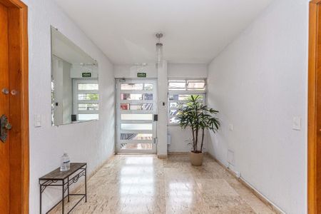 4_photo/94dce40bf1.efed5efdd4f8381b-ATLAS-0ae6d36a-8d38-4c7e-82d0-68e3b05ffb65.jpg de apartamento à venda com 2 quartos, 82m² em Centro, Curitiba