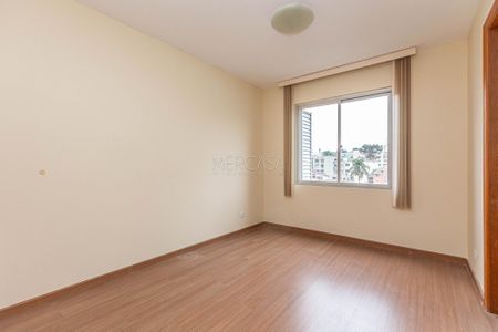 10_photo/94dce40bf1.efed5efdd4f8381b-ATLAS-4b4ade32-ad79-433b-a4f8-325deb154da3.jpg de apartamento à venda com 2 quartos, 82m² em Centro, Curitiba