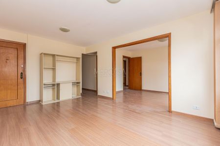 6_photo/94dce40bf1.efed5efdd4f8381b-ATLAS-902bfce0-3e6a-47d4-be83-16038c6d2a59.jpg de apartamento à venda com 2 quartos, 82m² em Centro, Curitiba