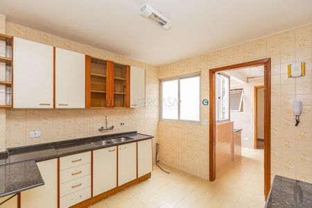 16_photo/94dce40bf1.efed5efdd4f8381b-ATLAS-a1de2d70-3c90-4b73-9945-75f966d96f52.jpg de apartamento à venda com 2 quartos, 82m² em Centro, Curitiba