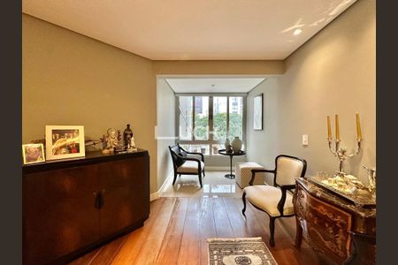 3_photo/94dce40c19.cb4a3f4e1d4d223a-ATLAS-072afe2f-bff8-49a9-bd7d-4447eb65de6e.jpg de apartamento à venda com 4 quartos, 199m² em São Francisco, Curitiba