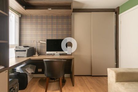 27_photo/94dce40c19.cb4a3f4e1d4d223a-ATLAS-0ff74453-eb13-4802-81d2-c0a07baabd5d.jpg de apartamento à venda com 4 quartos, 200m² em São Francisco, Curitiba