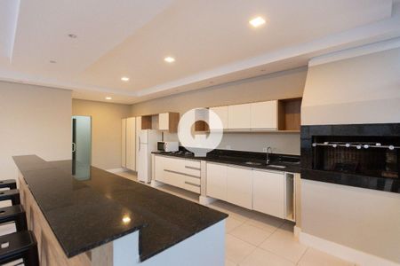 35_photo/94dce40c19.cb4a3f4e1d4d223a-ATLAS-19f2ad2b-8cea-46c9-974c-e4c23d1f41e4.jpg de apartamento à venda com 4 quartos, 200m² em São Francisco, Curitiba