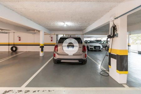 9_photo/94dce40c19.cb4a3f4e1d4d223a-ATLAS-457c4bea-a6b6-44d5-b2d3-d0fbab88a16d.jpg de apartamento à venda com 4 quartos, 200m² em São Francisco, Curitiba