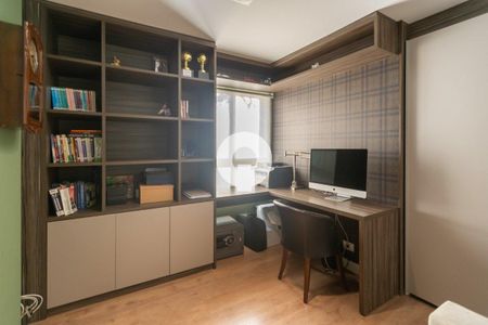 26_photo/94dce40c19.cb4a3f4e1d4d223a-ATLAS-88ad7104-4c0d-4ccb-bedb-2baa9b756c7f.jpg de apartamento à venda com 4 quartos, 200m² em São Francisco, Curitiba