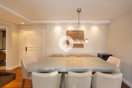 8_photo/94dce40c19.cb4a3f4e1d4d223a-ATLAS-a88362eb-1a7c-415e-821a-ca2fd38e0487.jpg de apartamento à venda com 4 quartos, 200m² em São Francisco, Curitiba