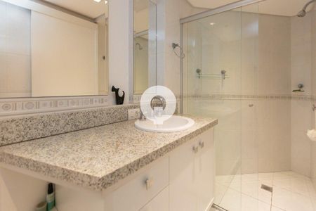 25_photo/94dce40c19.cb4a3f4e1d4d223a-ATLAS-aba5fb93-f8a3-45a9-88ae-675d80acf39e.jpg de apartamento à venda com 4 quartos, 200m² em São Francisco, Curitiba