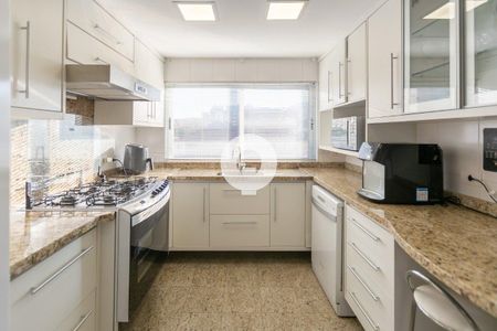 13_photo/94dce40c19.cb4a3f4e1d4d223a-ATLAS-c53bd2d4-b3d9-4ae6-816b-590eb6a1b448.jpg de apartamento à venda com 4 quartos, 200m² em São Francisco, Curitiba