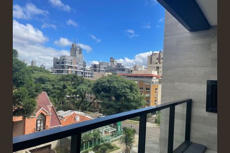 30_photo/94dce40c1f.23351eba74f1df34-ATLAS-92e9e1dc-3900-4f02-a0e0-3af62e5fe2fc.jpg de apartamento à venda com 2 quartos, 139m² em São Francisco, Curitiba