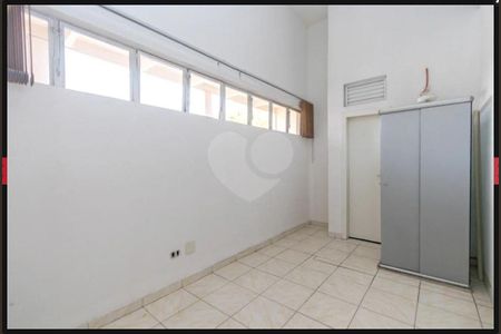 30_photo/94dce40c51.59b9fa3339c8dcb8-ATLAS-13db7694-5dc5-423c-bada-e53e170c9706.jpg de apartamento à venda com 2 quartos, 334m² em Centro, Curitiba