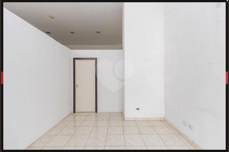 25_photo/94dce40c51.59b9fa3339c8dcb8-ATLAS-2d0f9e3f-d003-406a-b9a9-2bf208e2553e.jpg de apartamento à venda com 2 quartos, 334m² em Centro, Curitiba