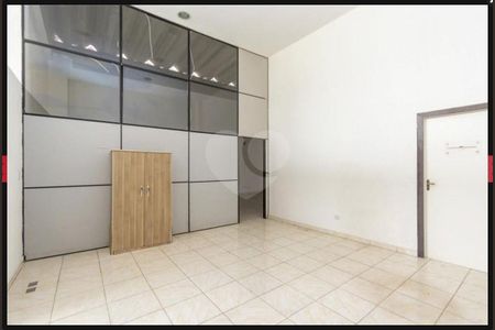 11_photo/94dce40c51.59b9fa3339c8dcb8-ATLAS-7b548018-c560-4f1b-a0f0-ea7e465eca4a.jpg de apartamento à venda com 2 quartos, 334m² em Centro, Curitiba