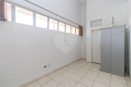 12_photo/94dce40c51.59b9fa3339c8dcb8-ATLAS-93bddff6-ac12-468d-b299-c4ef98d58d71.jpg de apartamento à venda com 0 quarto, 201m² em Centro, Curitiba