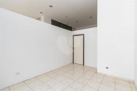 3_photo/94dce40c51.59b9fa3339c8dcb8-ATLAS-bf007df0-3ff6-4a1e-b9dd-e2ecd87b0b34.jpg de apartamento à venda com 0 quarto, 201m² em Centro, Curitiba