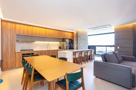 10_photo/94dce40c6d.f2bfaed4af7a5e8b-ATLAS-cfb21e7b-e7ab-465f-b73e-f25014c43d38.jpg de apartamento à venda com 1 quarto, 92m² em São Francisco, Curitiba