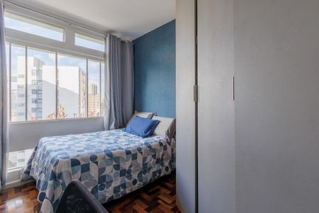 3_photo/94dce40c9d.44dc656938ce53b0-ATLAS-27cbe27e-ab5b-4c6a-83de-59e1da8daef5.jpg de apartamento à venda com 3 quartos, 205m² em Centro, Curitiba