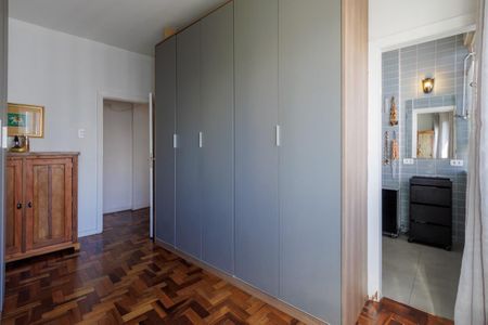 5_photo/94dce40c9d.44dc656938ce53b0-ATLAS-2be301a3-a05a-4c7c-a5ef-79f3e9cbde02.jpg de apartamento à venda com 3 quartos, 205m² em Centro, Curitiba