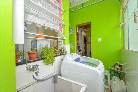 5_photo/94dce40c9d.8ba35e39fae438fc-ATLAS-1cccc5f9-75bd-40b6-9539-8891036c91df.jpg de apartamento à venda com 3 quartos, 110m² em Centro, Curitiba