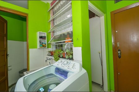 6_photo/94dce40c9d.8ba35e39fae438fc-ATLAS-28adb6ac-9d04-4bca-bea4-78ce132ddd10.jpg de apartamento à venda com 3 quartos, 110m² em Centro, Curitiba