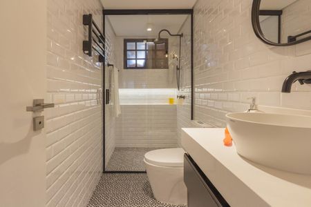 3_photo/94dce40cdb.a2de6096fa775c00-ATLAS-0baf71c9-3b7e-40a5-bc09-2a5609dac8a1.jpg de apartamento à venda com 4 quartos, 140m² em Centro, Curitiba